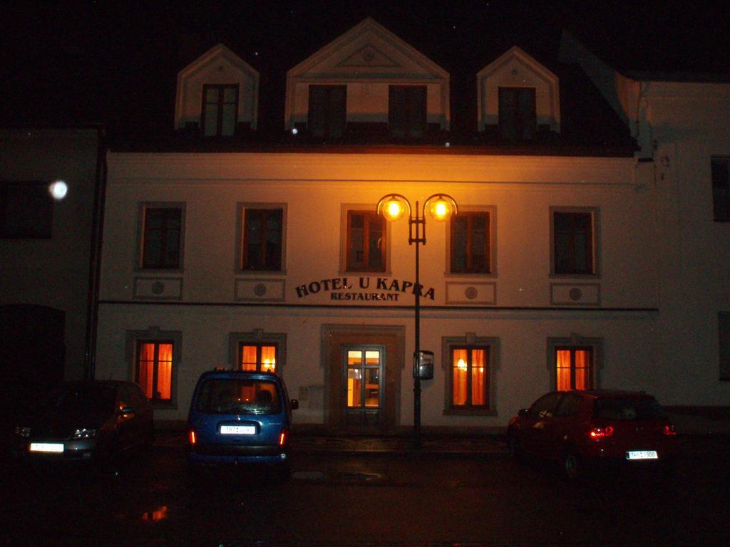 Hotel U Kapra Łaźnie Bělohrad Zewnętrze zdjęcie
